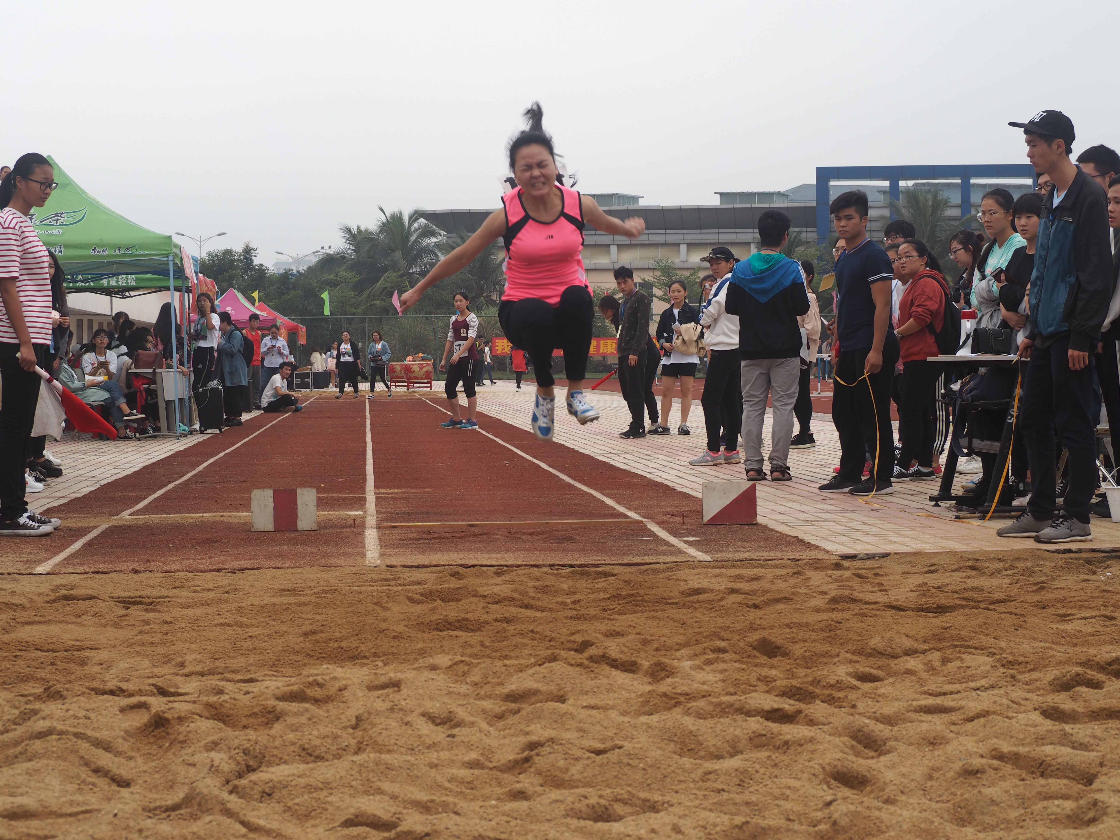 我院在校第34届校运会中喜获佳绩
