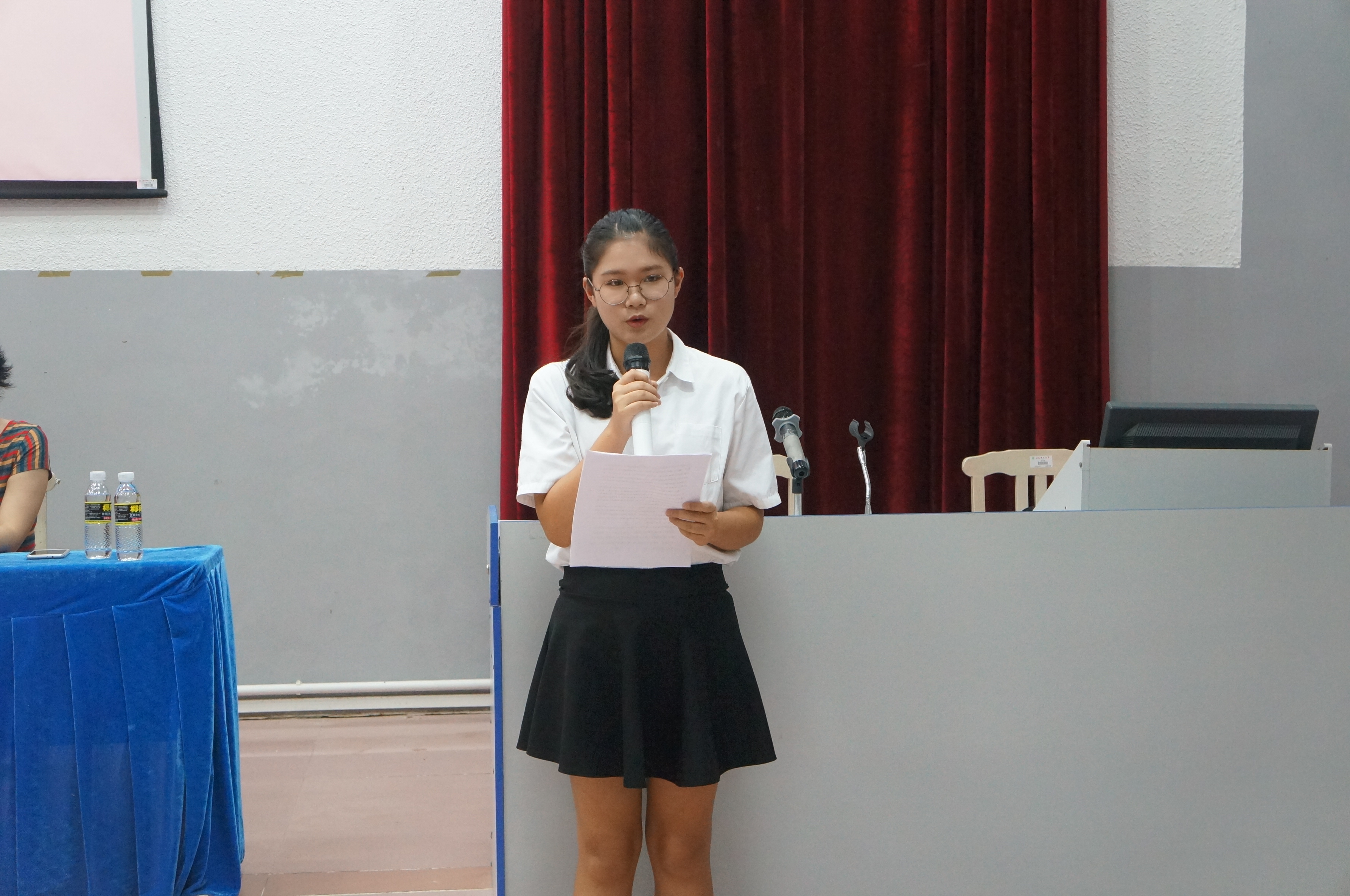 我院隆重举行2017级新生开学典礼