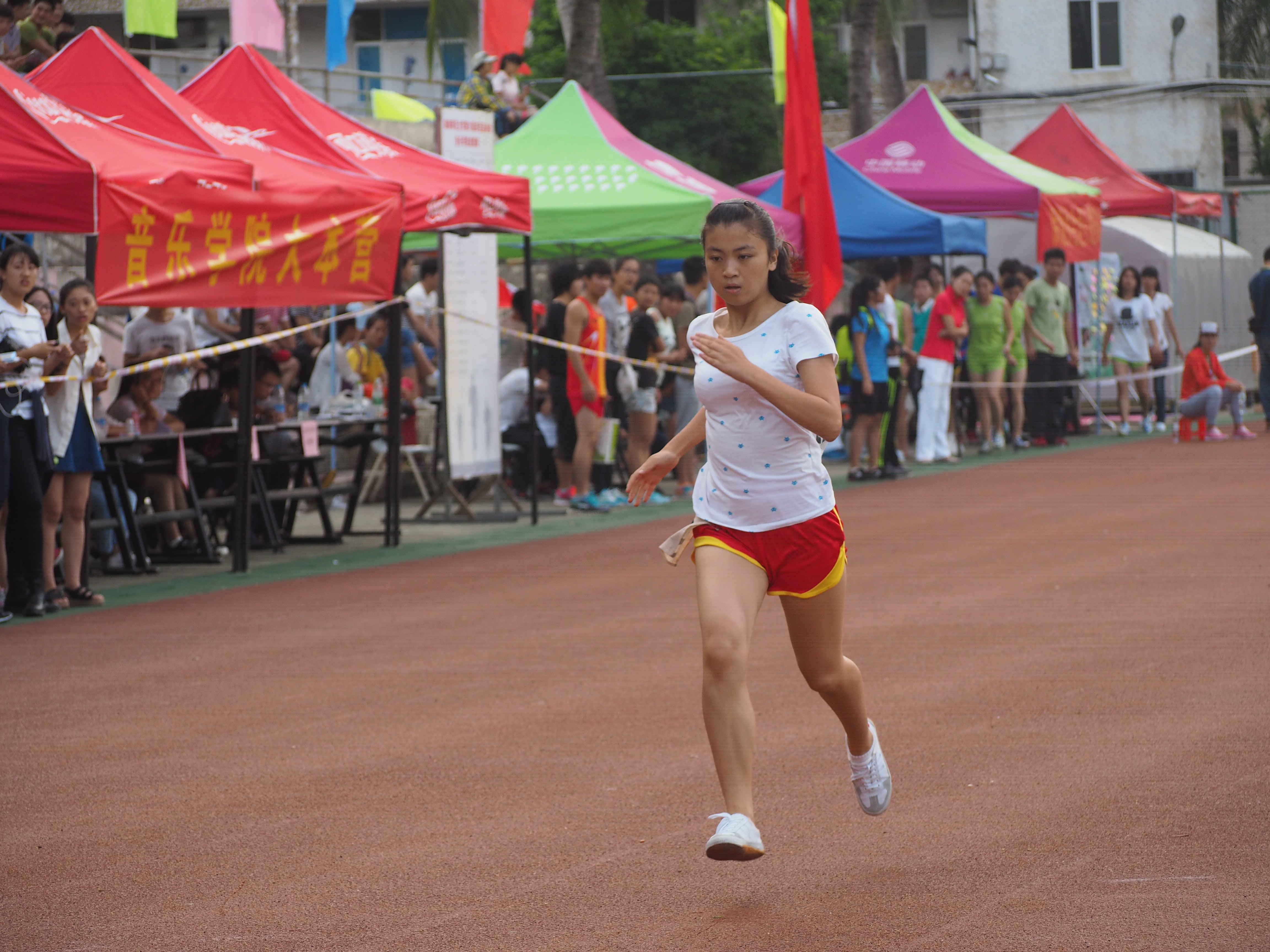 我院在第31届校田径运动会中喜获佳绩