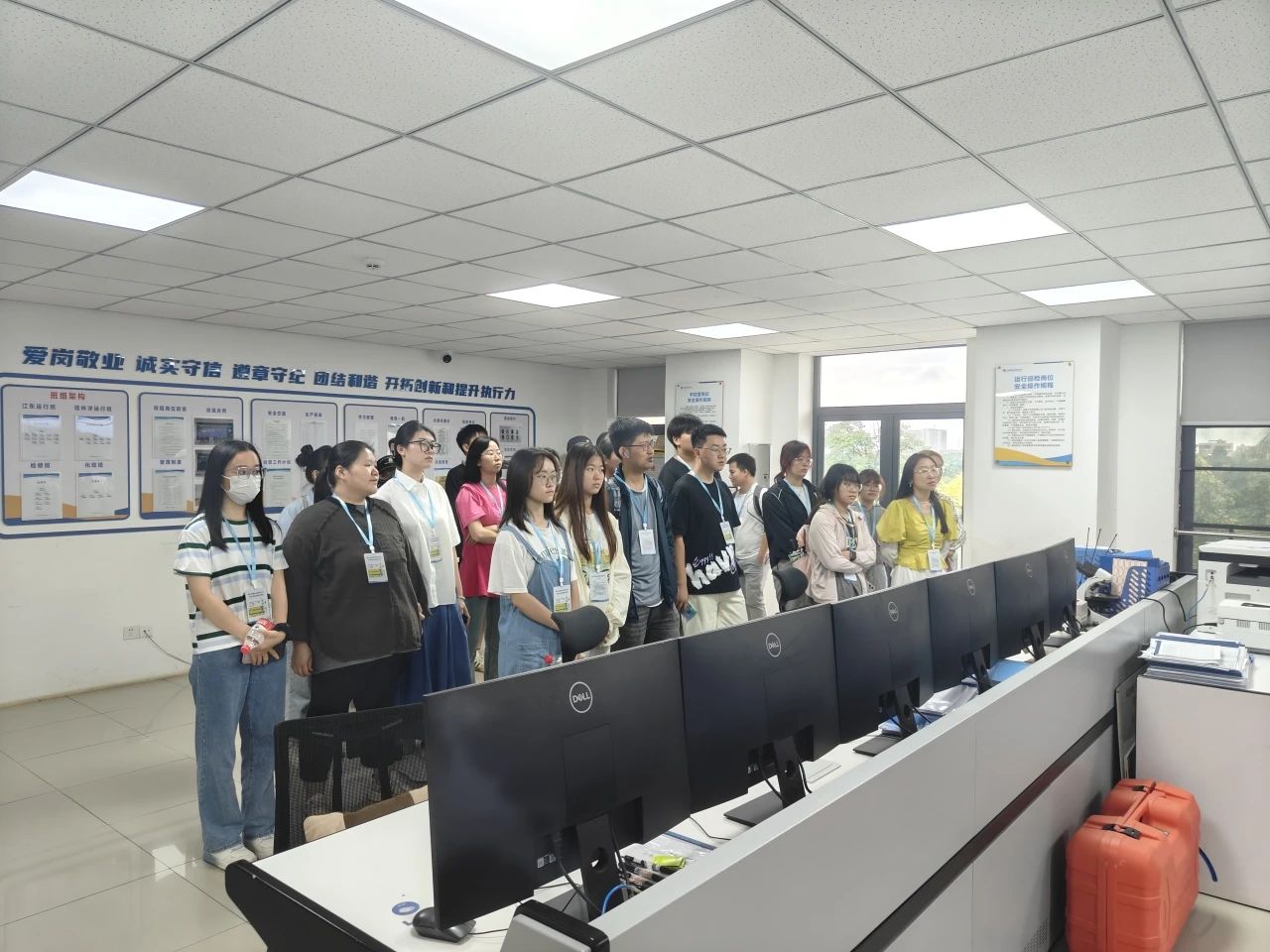 校企携手搭平台，学生实践获真知