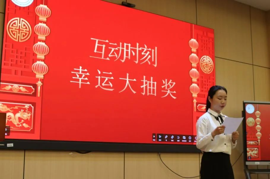 青春之我，时代之音